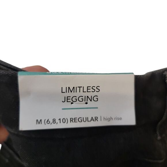 Maurices Jeans Womans Medium Black Limitless Jegging Stretch Denim Button Fly - Picture 5 of 8